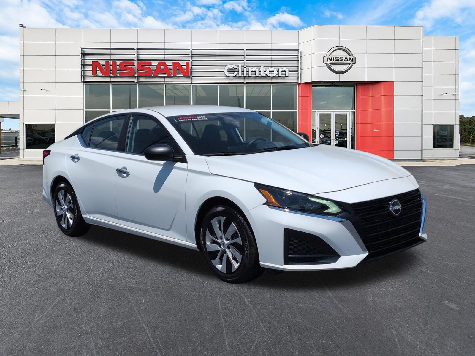 2025 Nissan Altima Sedan 