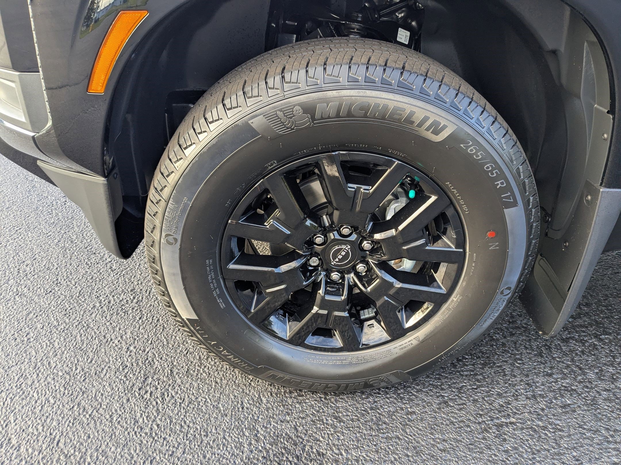 2026 Nissan Frontier SV - Photo 9