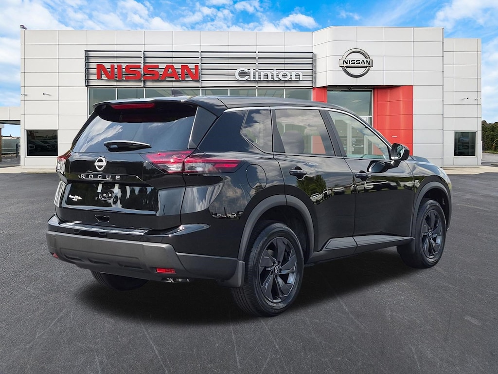 New 2026 Nissan Rogue SV SUV