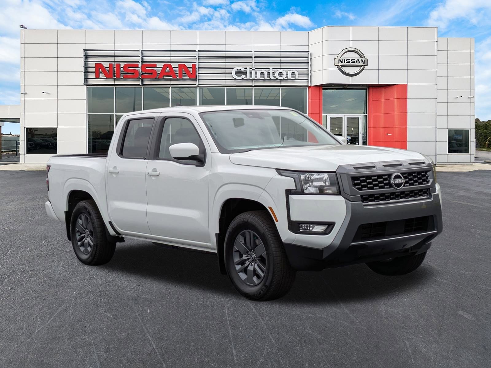 2025 Nissan Frontier SV's photo