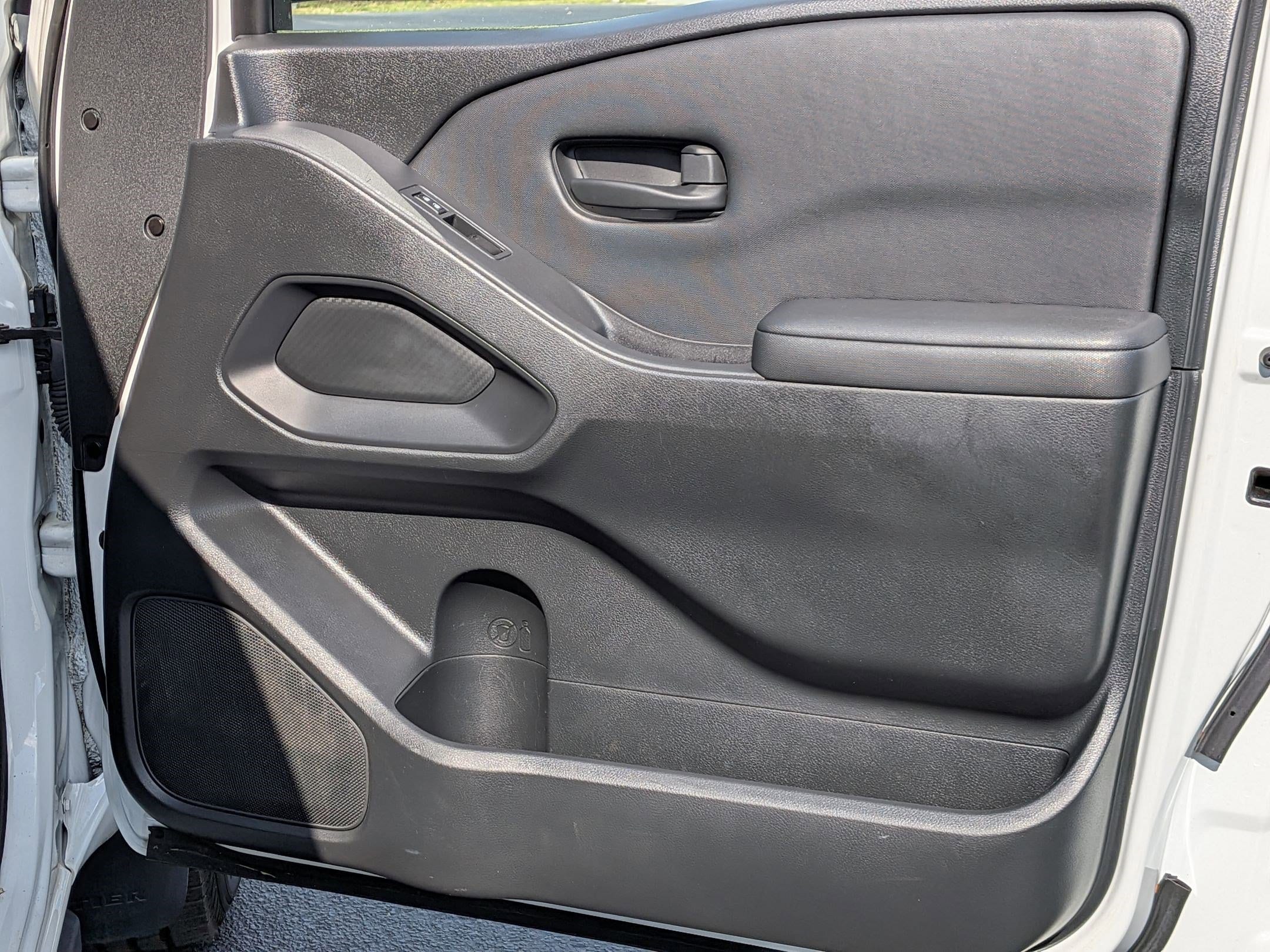 2022 Nissan Frontier S - Photo 29