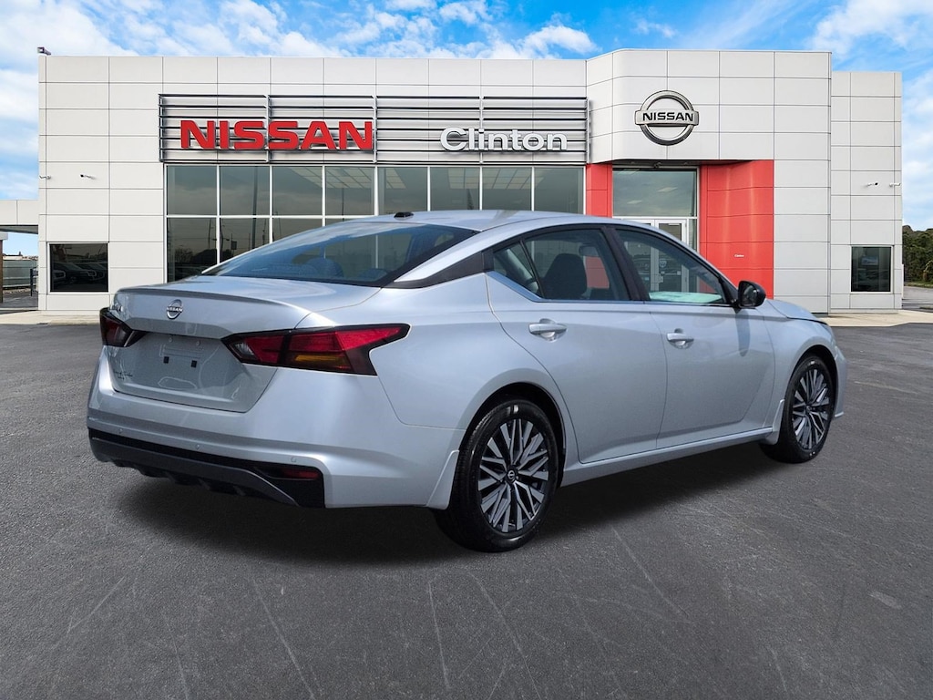 New 2026 Nissan Altima SV Sedan