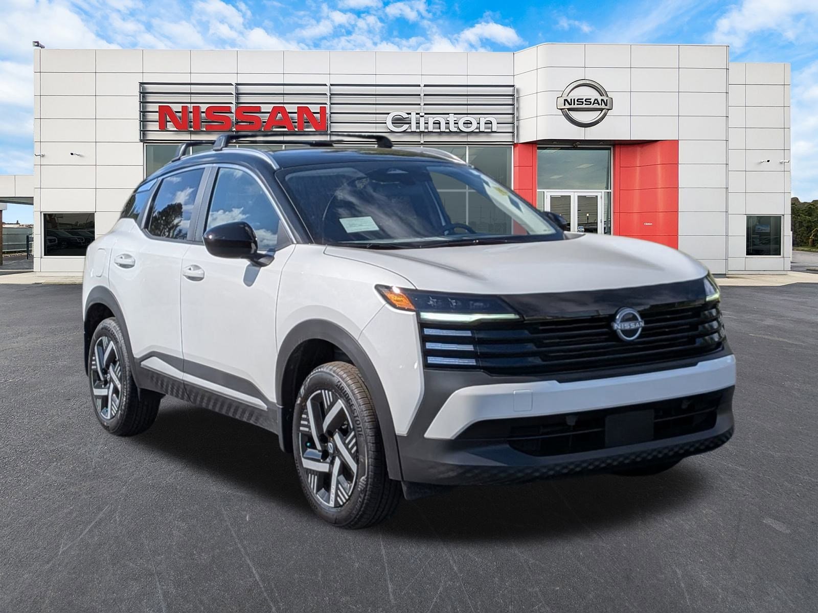 2026 Nissan KICKS SV's photo