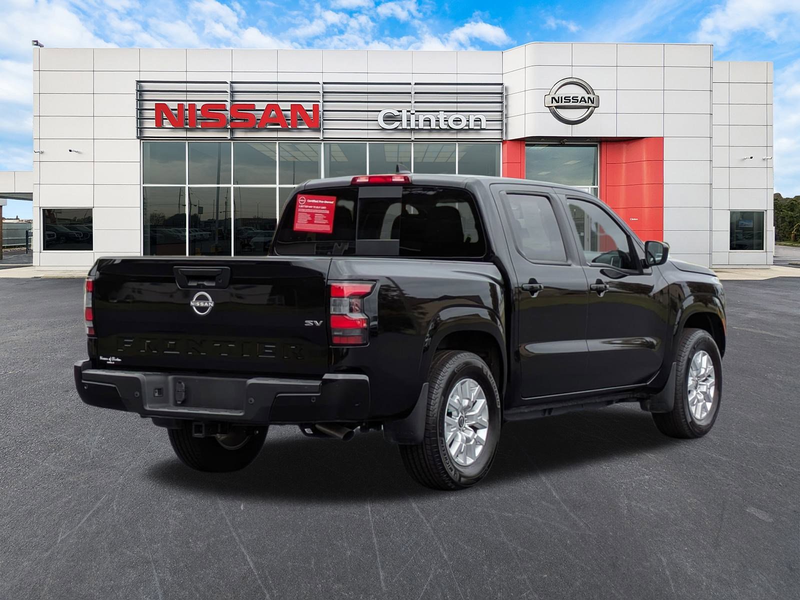 2024 Nissan Frontier SV photo 3