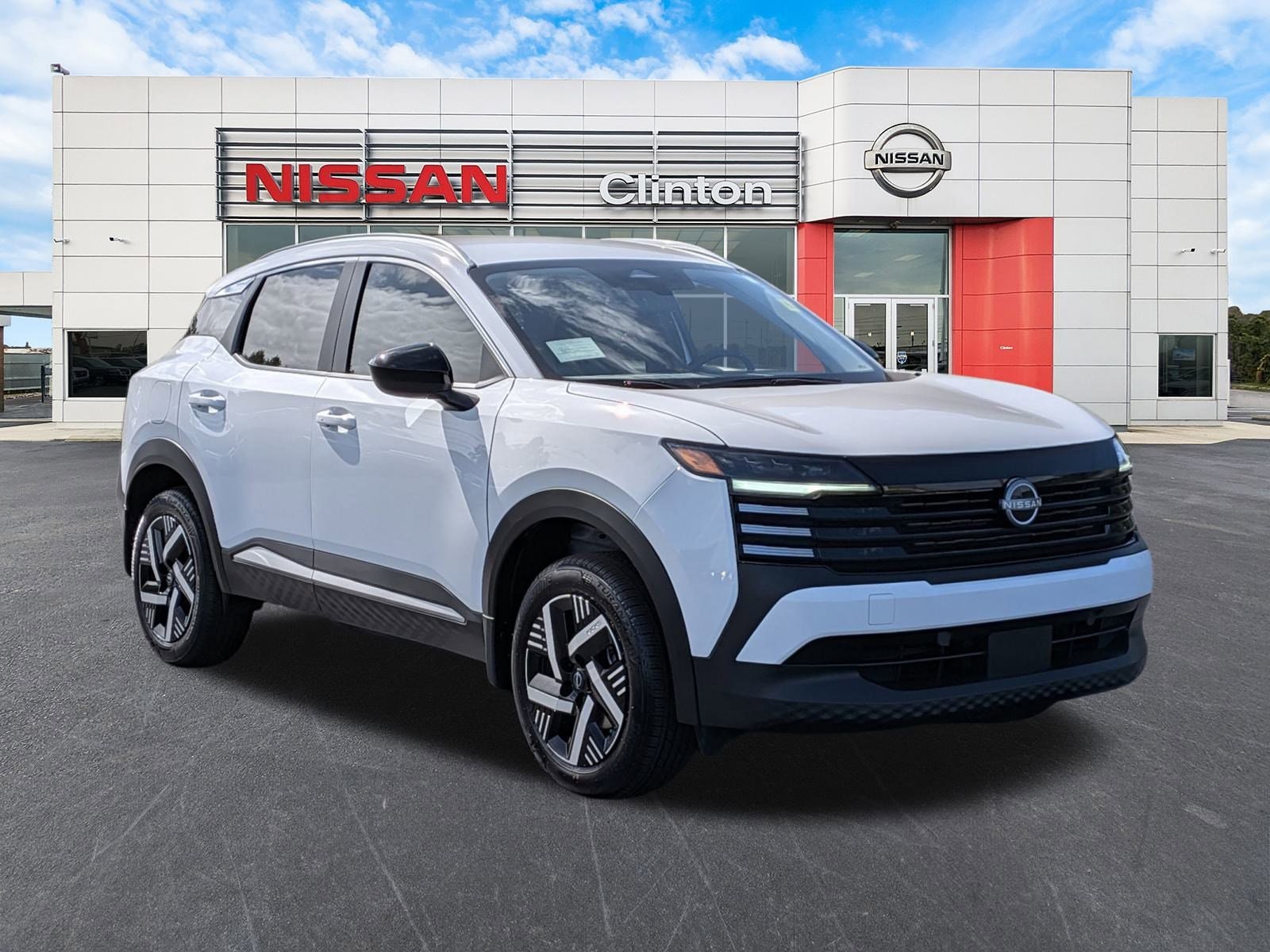 2026 Nissan KICKS SV's photo