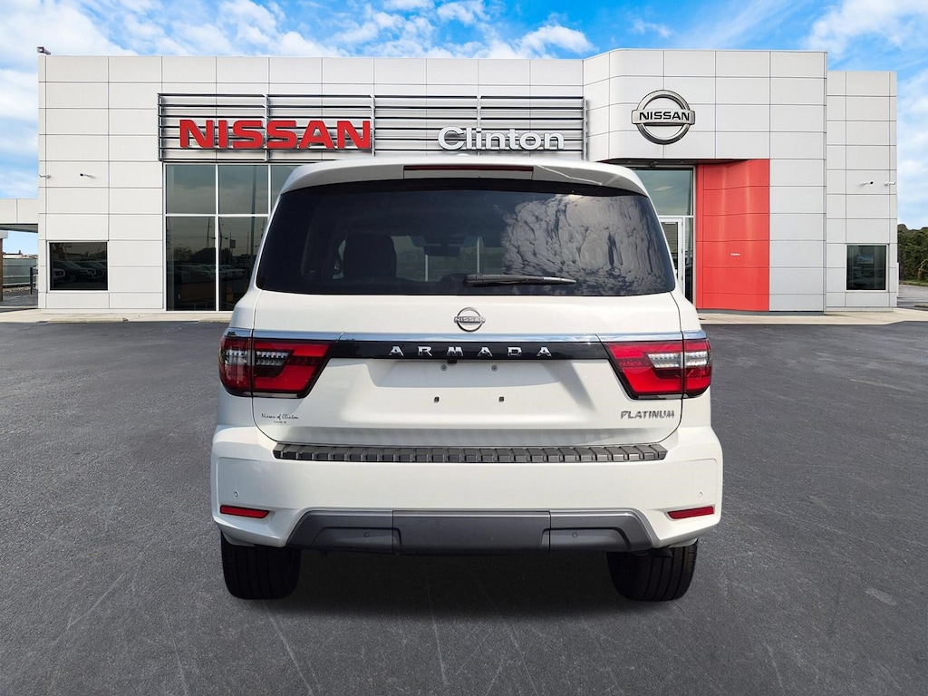 Used 2023 Nissan Armada Platinum SUV