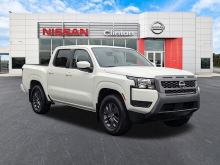 2025 Nissan Frontier SV Truck Crew Cab