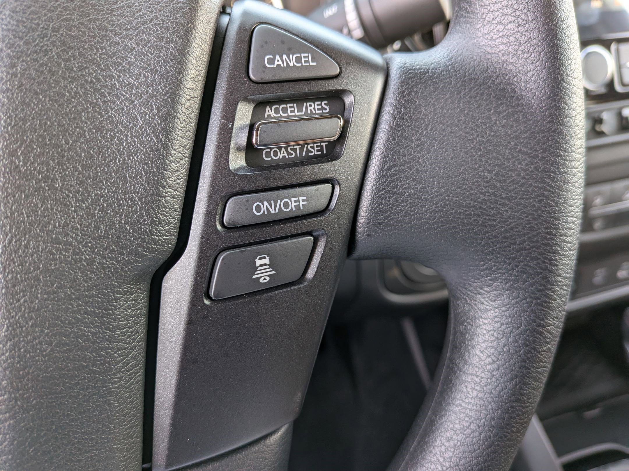 2026 Nissan Frontier SV - Photo 17
