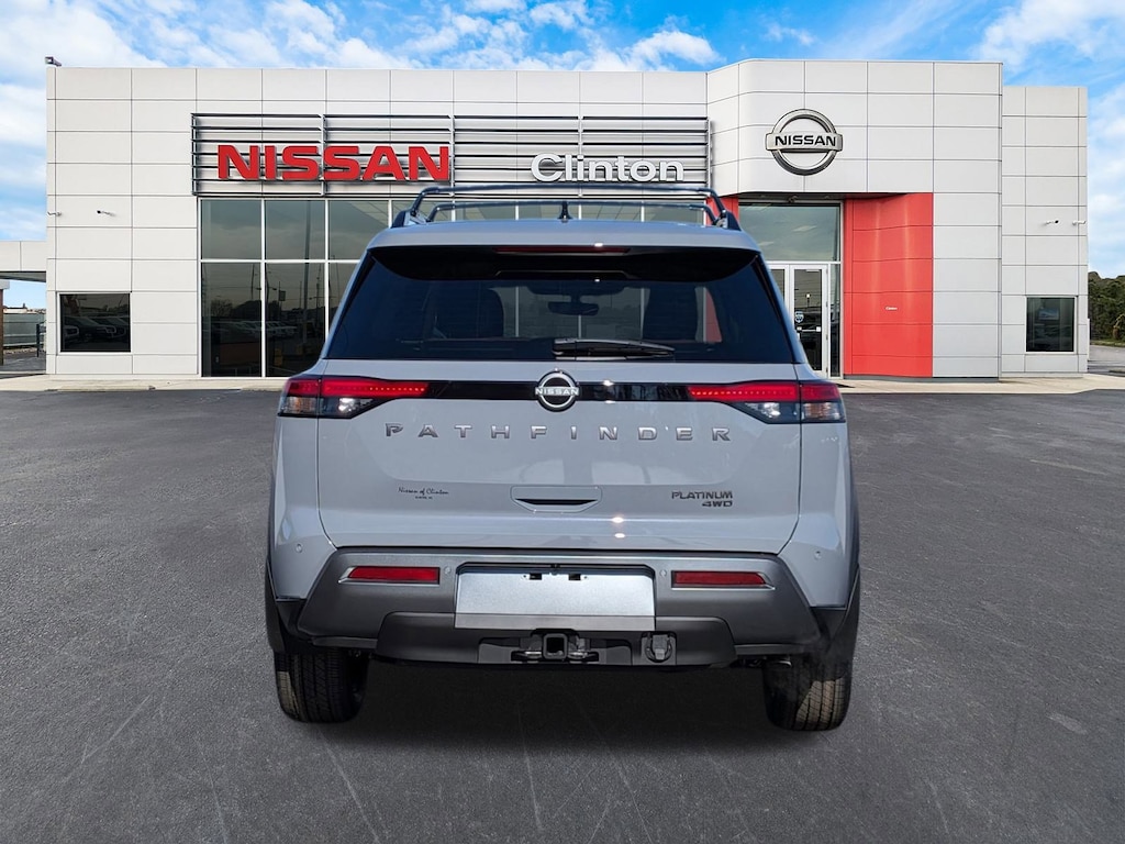 New 2026 Nissan Pathfinder Platinum SUV