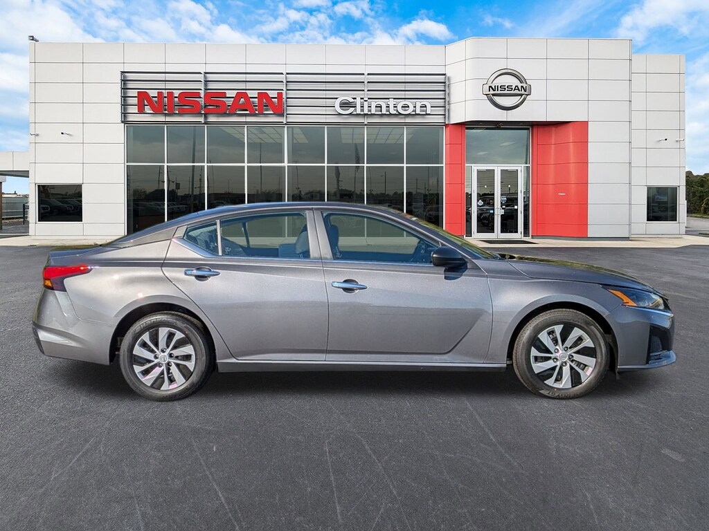 Certified 2025 Nissan Altima S Sedan