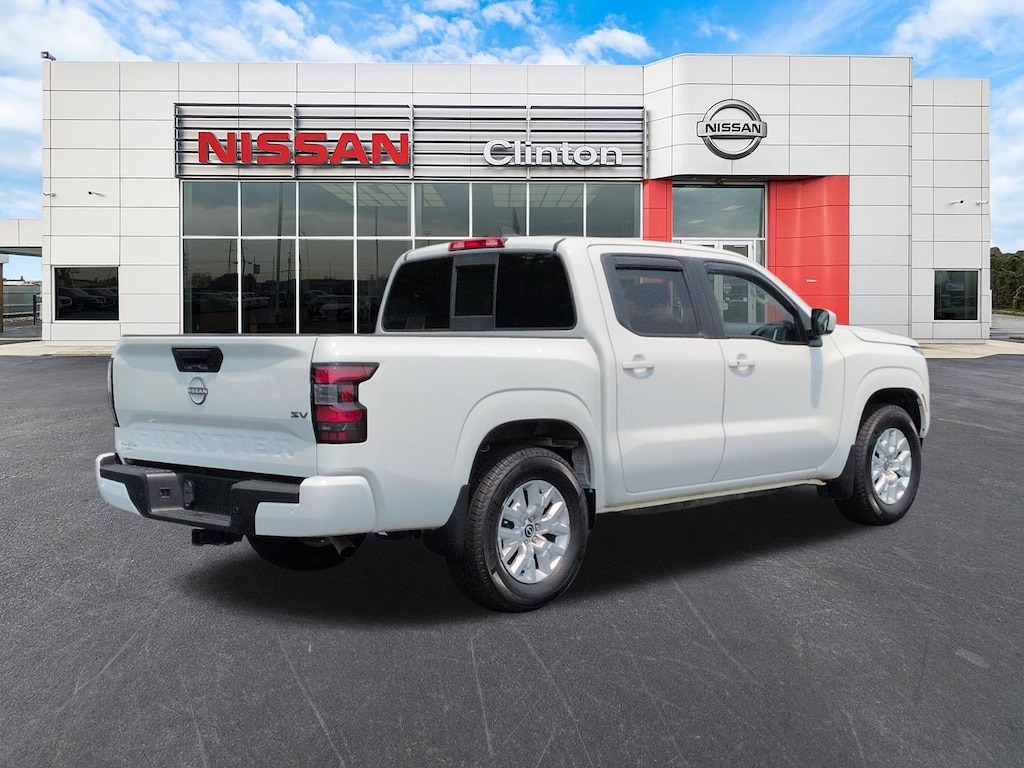 Used 2022 Nissan Frontier SV Truck Crew Cab
