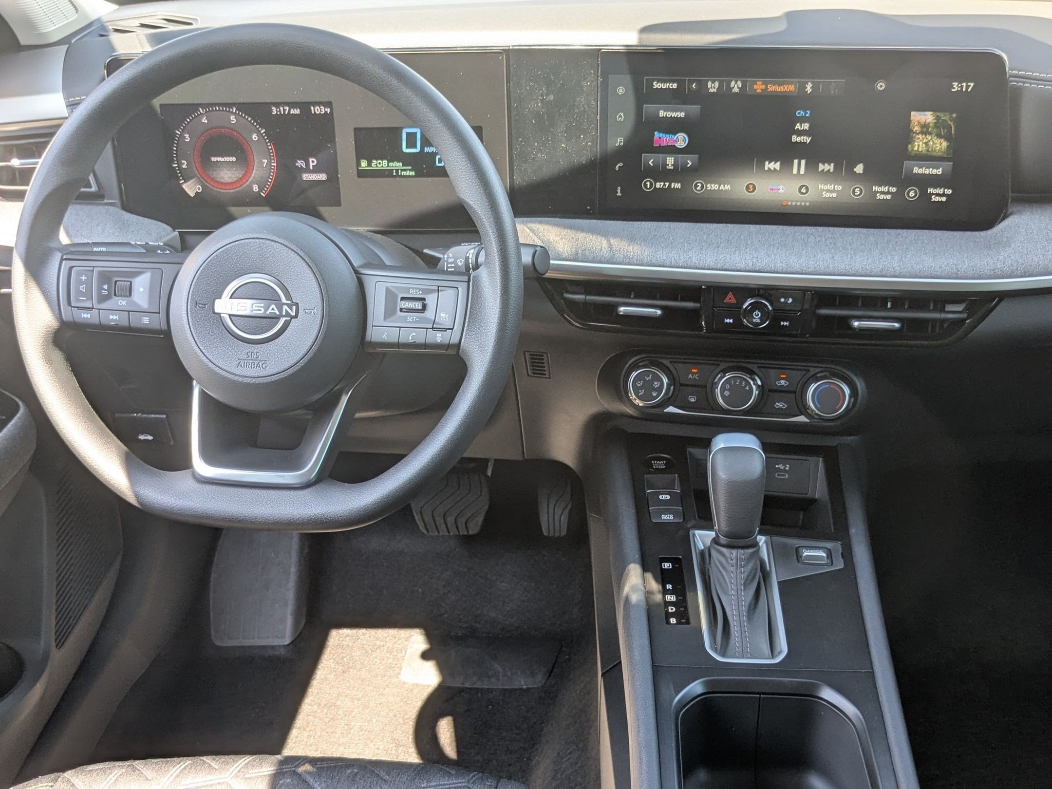 2025 Nissan Kicks SV - Photo 28