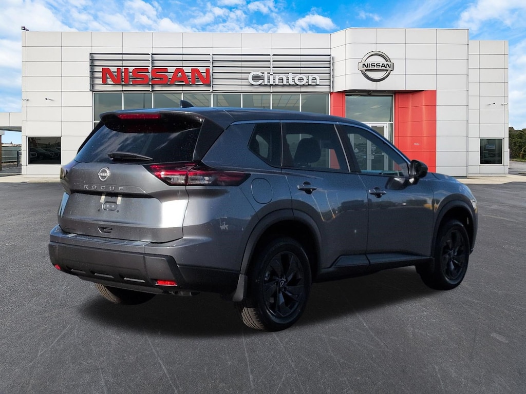 Used 2026 Nissan Rogue SV SUV