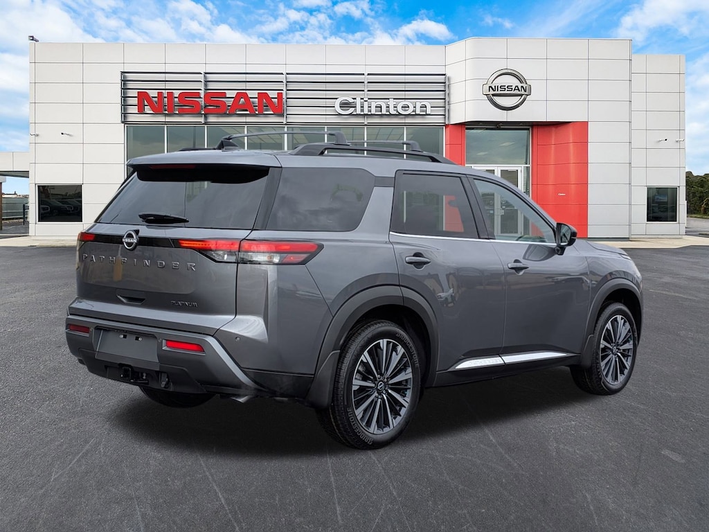 New 2026 Nissan Pathfinder Platinum SUV