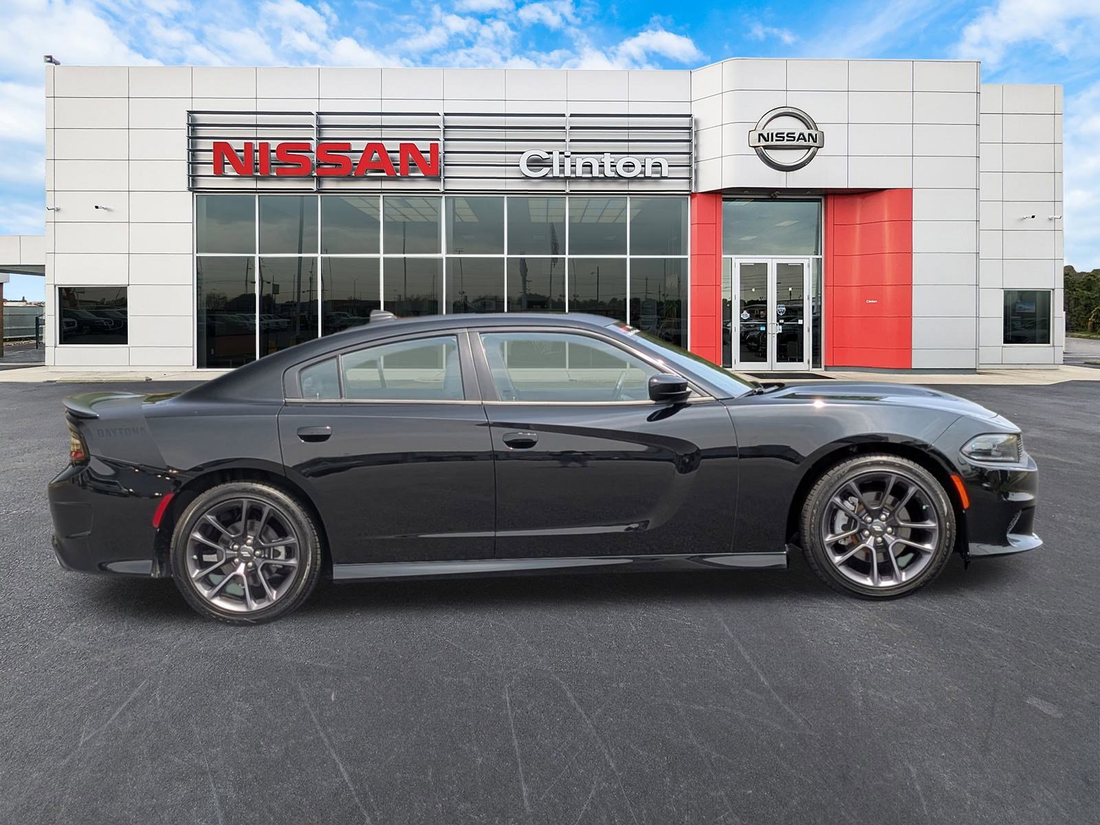 2023 Dodge Charger R/T photo 2