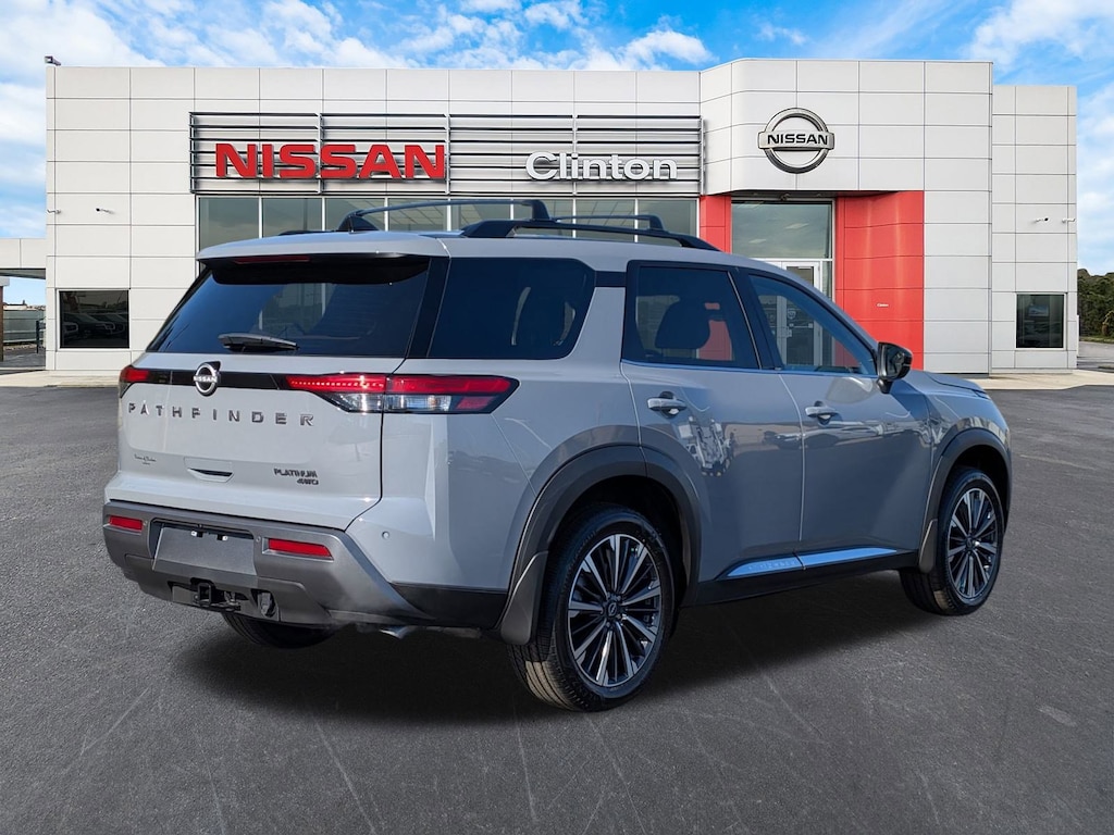 New 2026 Nissan Pathfinder Platinum SUV