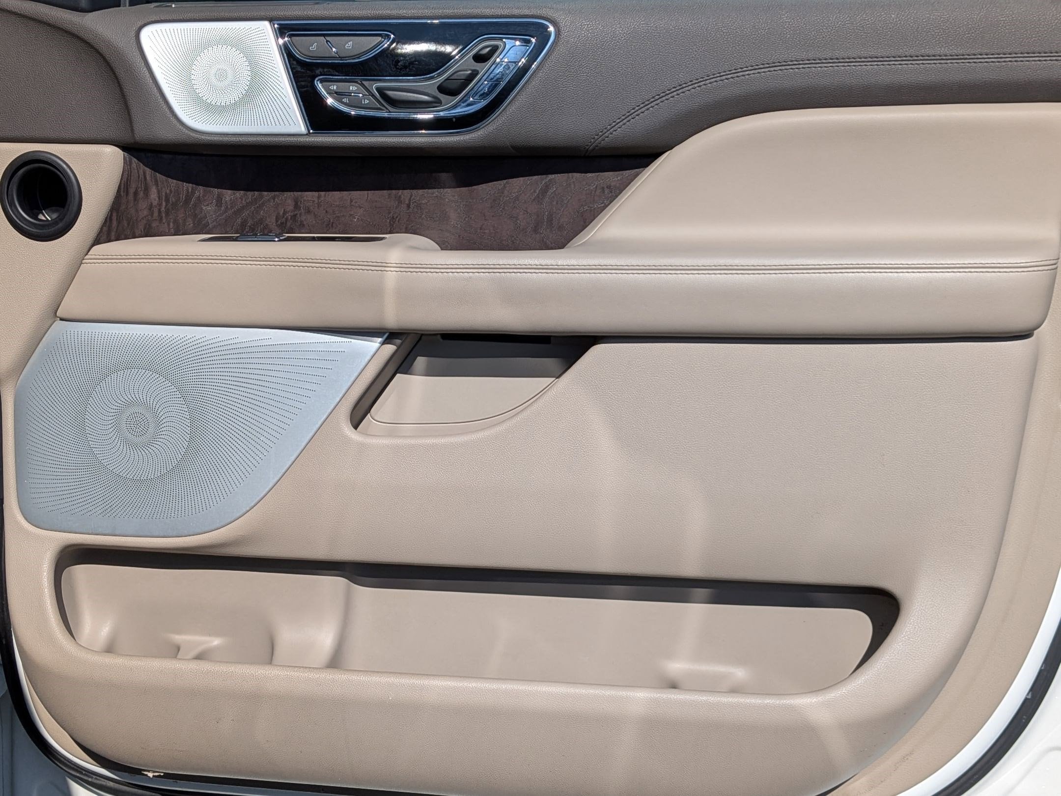 2022 Lincoln Navigator Reserve - Photo 32