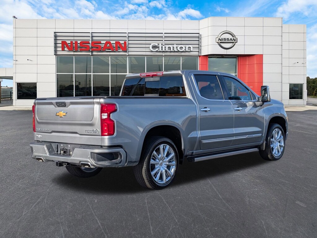 Used 2024 Chevrolet Silverado 1500 High Country Truck Crew Cab