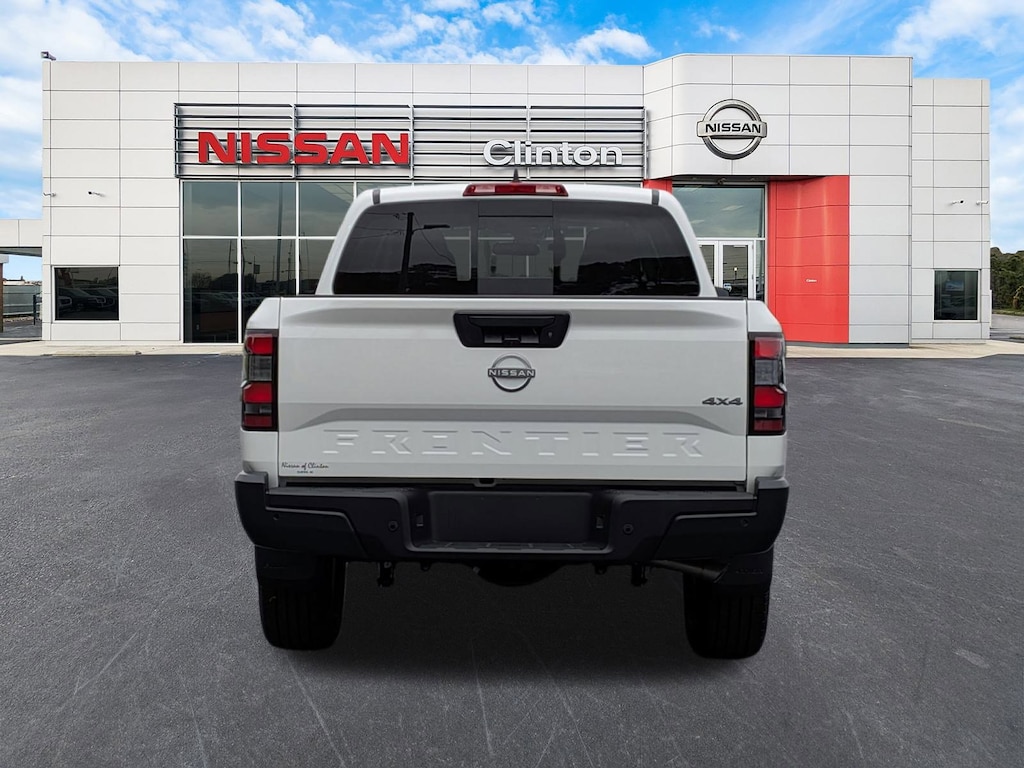 New 2026 Nissan Frontier S Truck Crew Cab