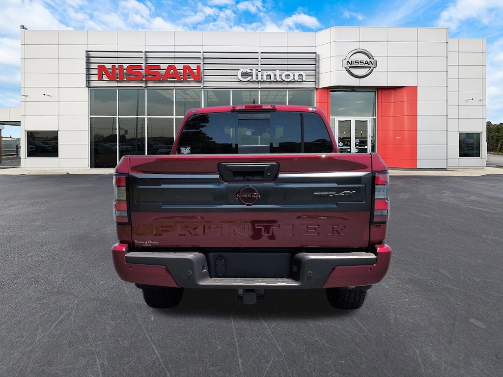 Used 2025 Nissan Frontier PRO-4X Truck Crew Cab