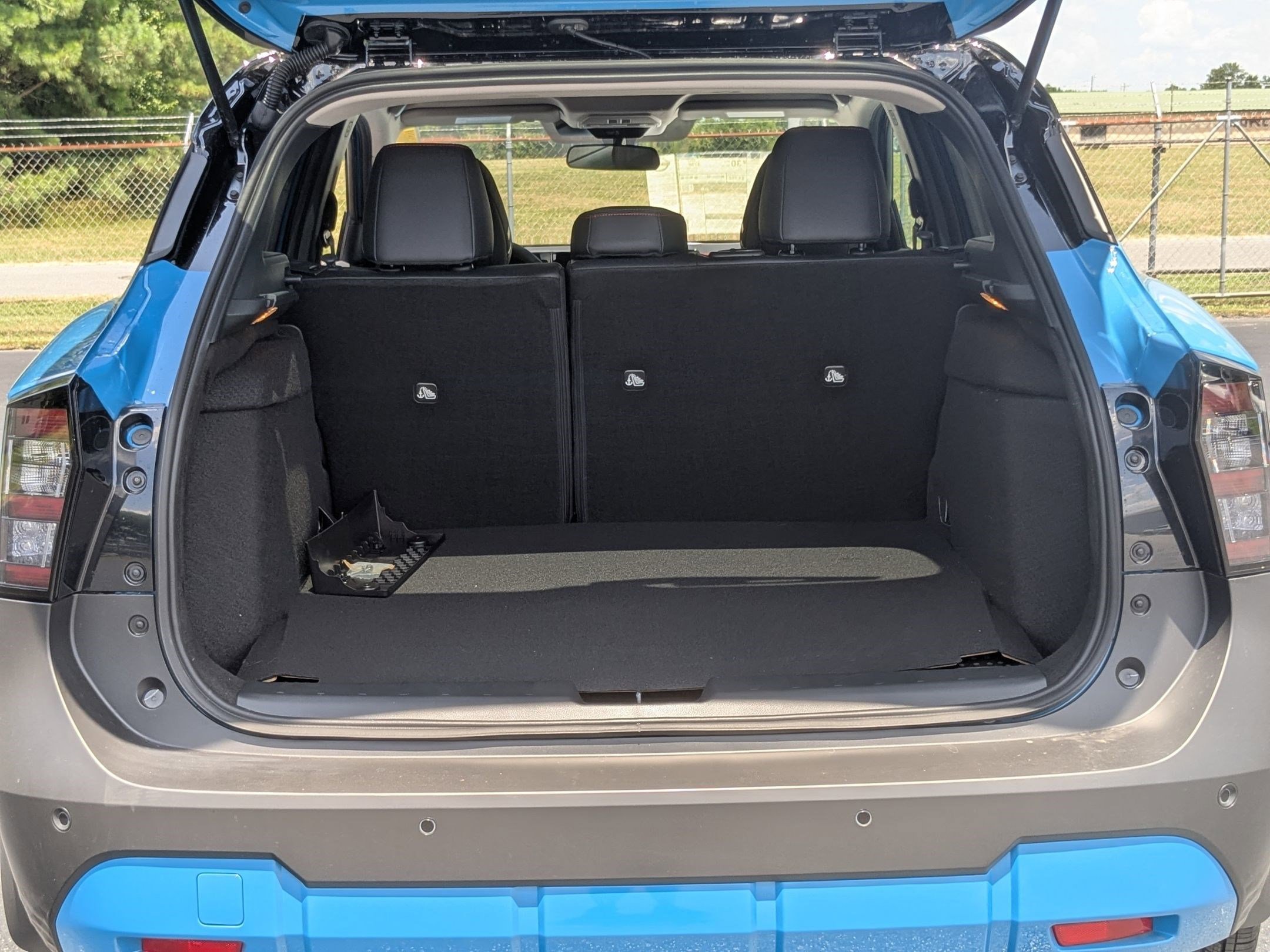 2025 Nissan Kicks SR AWD - Photo 31