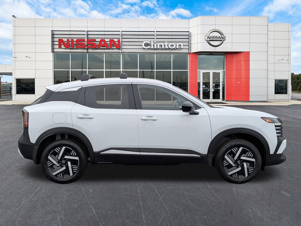 New 2026 Nissan Kicks SV SUV