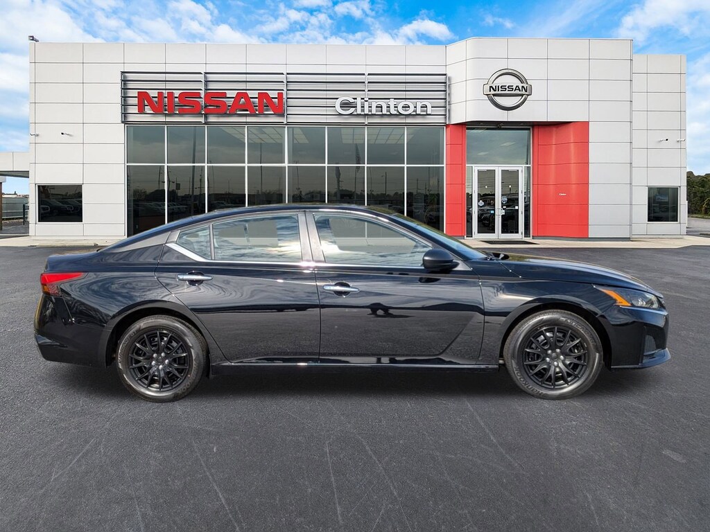 Certified 2025 Nissan Altima S Sedan