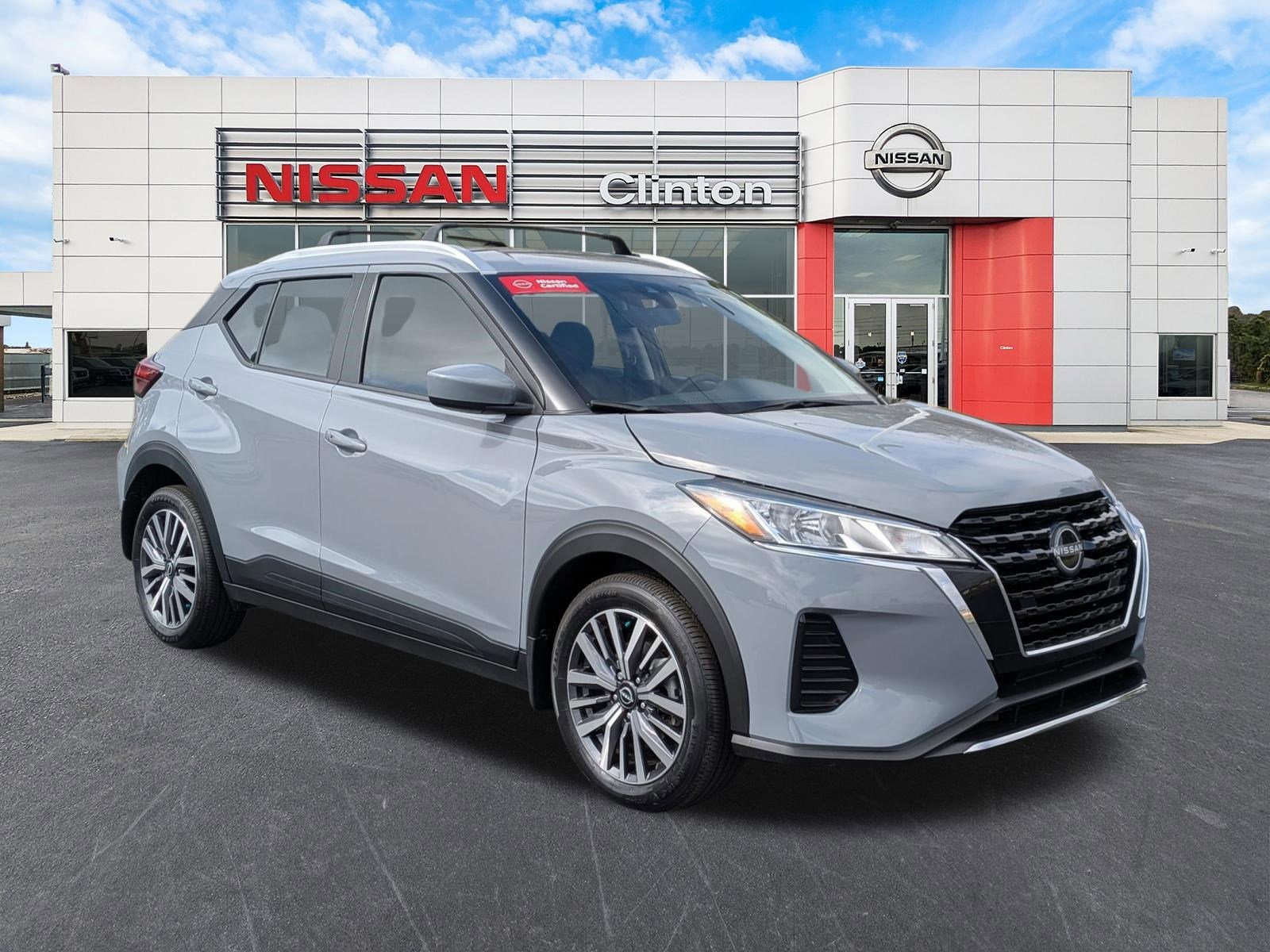 2024 Nissan Kicks SV