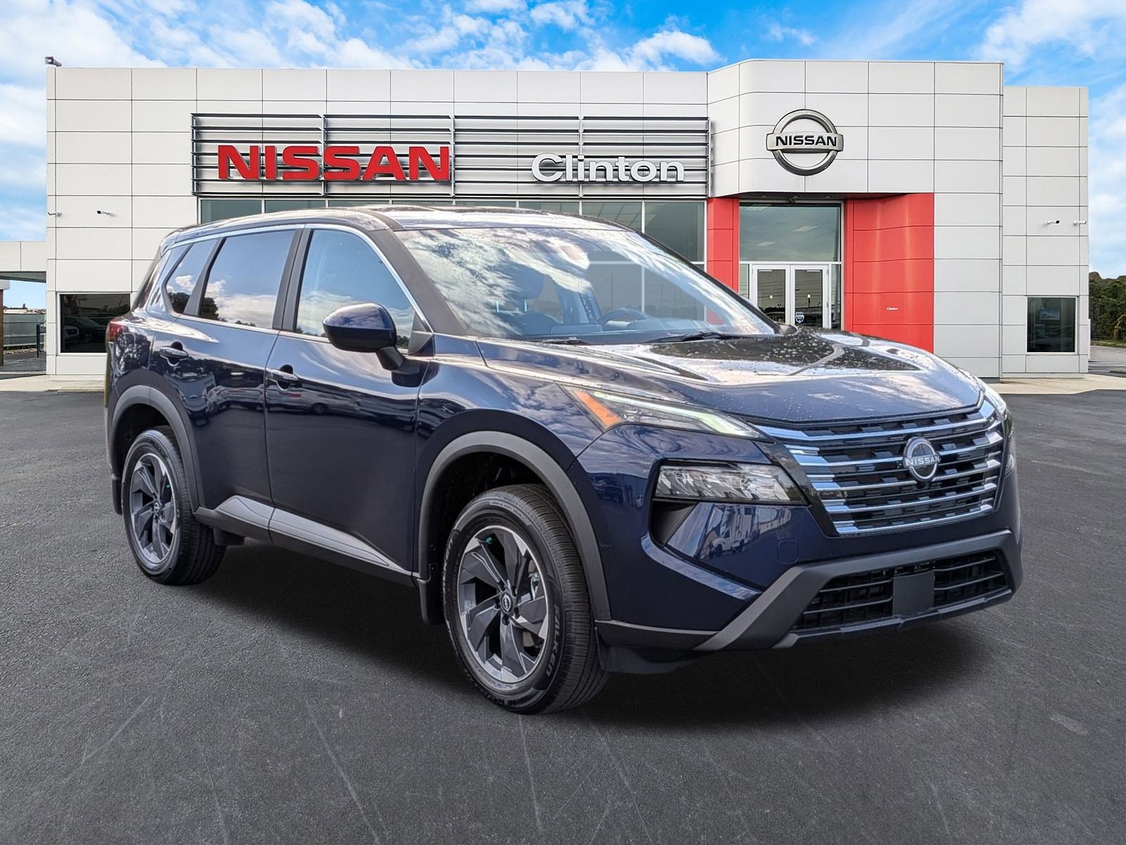 2026 Nissan Rogue SV's photo