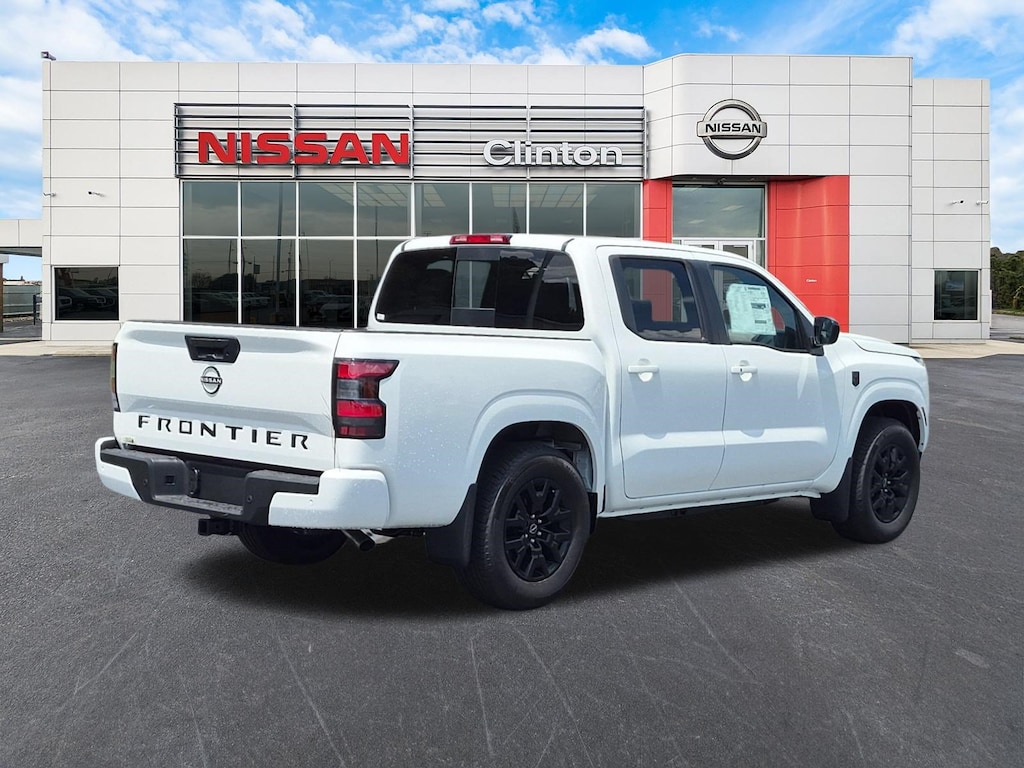 New 2026 Nissan Frontier SV Truck Crew Cab