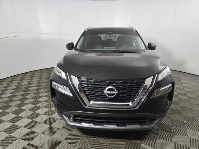 Used 2023 Nissan Rogue SL with VIN 5N1BT3CB0PC816158 for sale in Columbus, IN