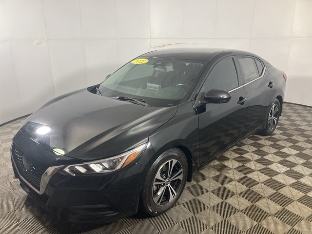 Used 2022 Nissan Sentra SV with VIN 3N1AB8CV2NY259206 for sale in Columbus, IN