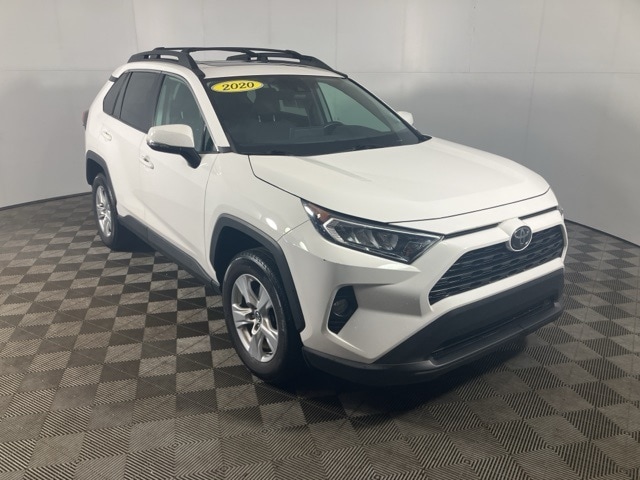 Used 2020 Toyota RAV4 XLE with VIN 2T3W1RFV6LW063134 for sale in Columbus, IN