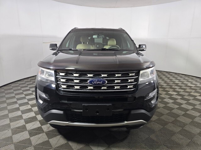 Used 2017 Ford Explorer XLT with VIN 1FM5K8DH9HGC60507 for sale in Columbus, IN