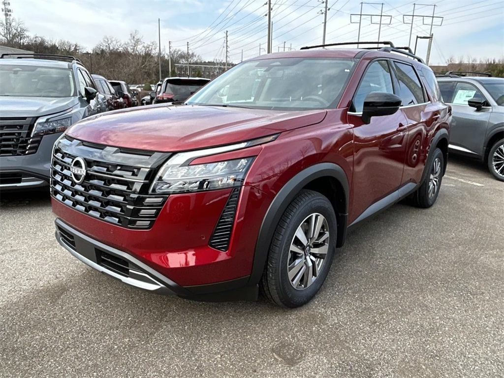 New 2026 Nissan Pathfinder SL SUV