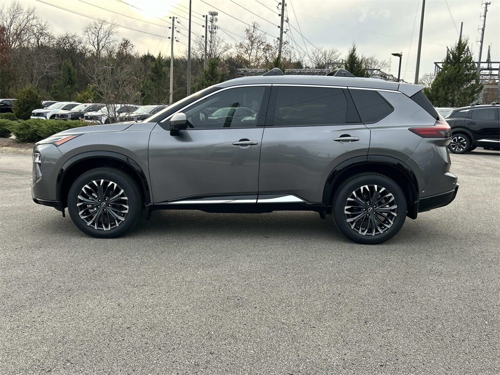 2026 Nissan Rogue Platinum photo 4