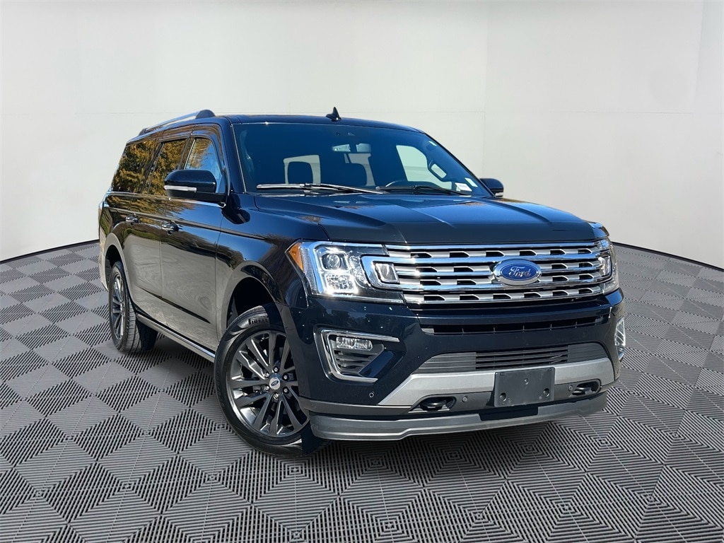 2021 Ford Expedition Limited's photo