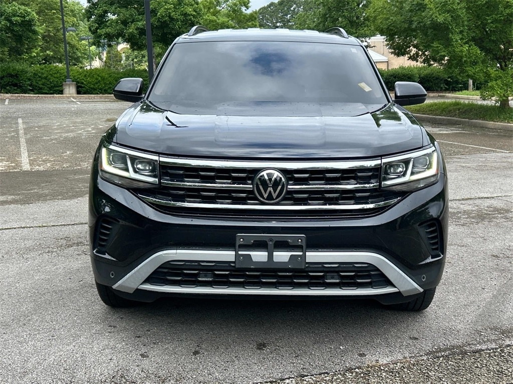 Used 2022 Volkswagen Atlas SE w/Tech with VIN 1V2WR2CA4NC533652 for sale in Franklin, TN