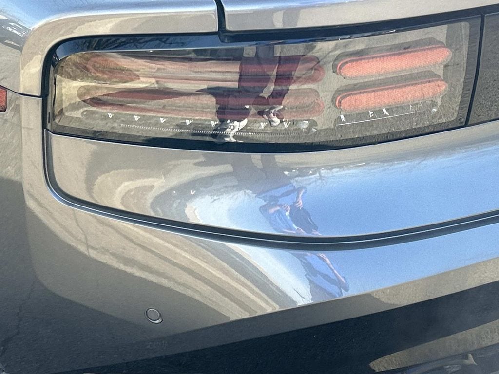 2025 Nissan Z Performance - Photo 20