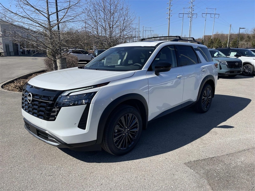 New 2026 Nissan Pathfinder SL SUV