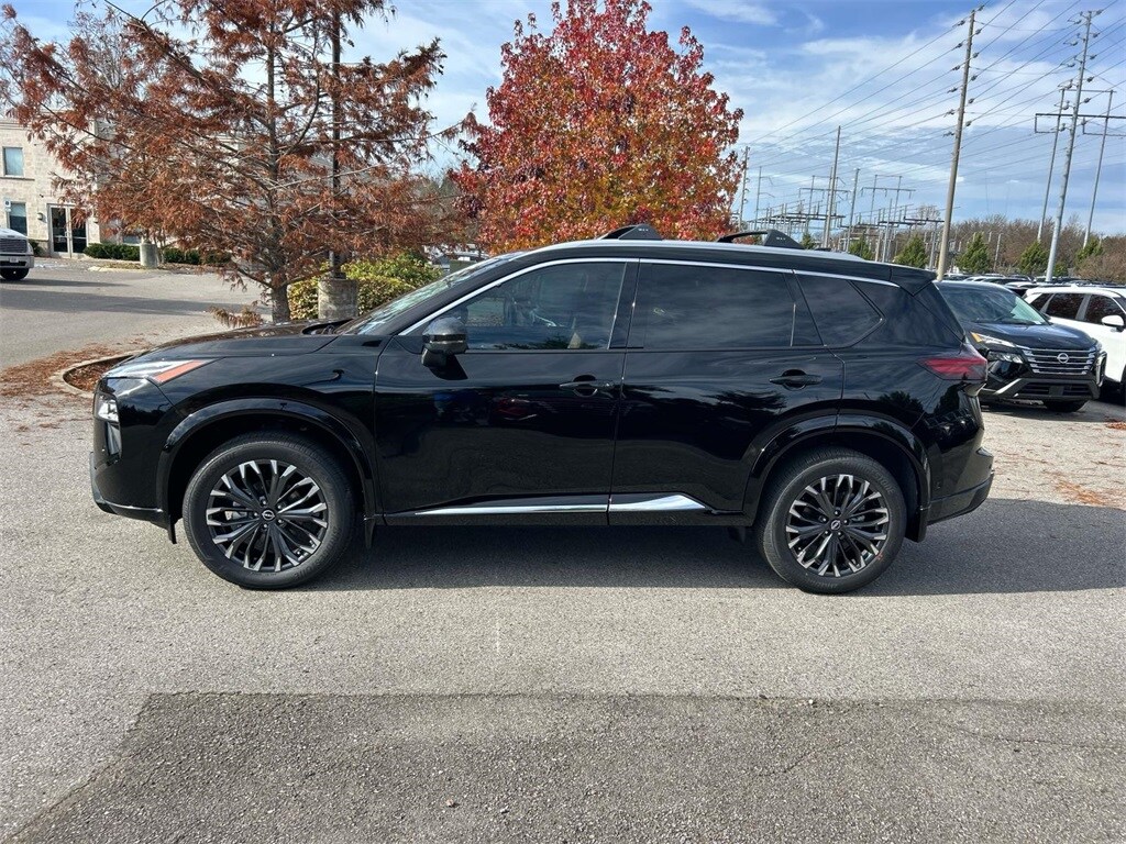 2026 Nissan Rogue Platinum photo 4