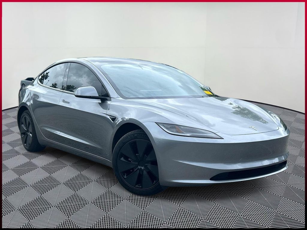 2025 Tesla Model 3 Long Range's photo