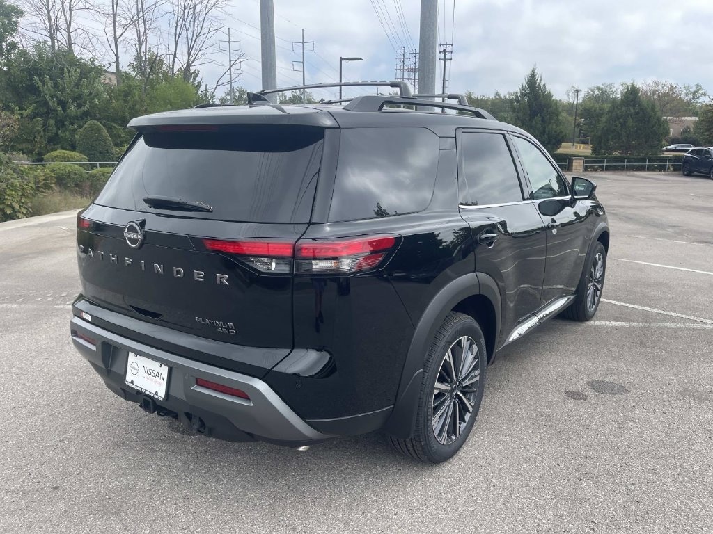 New 2026 Nissan Pathfinder Platinum SUV
