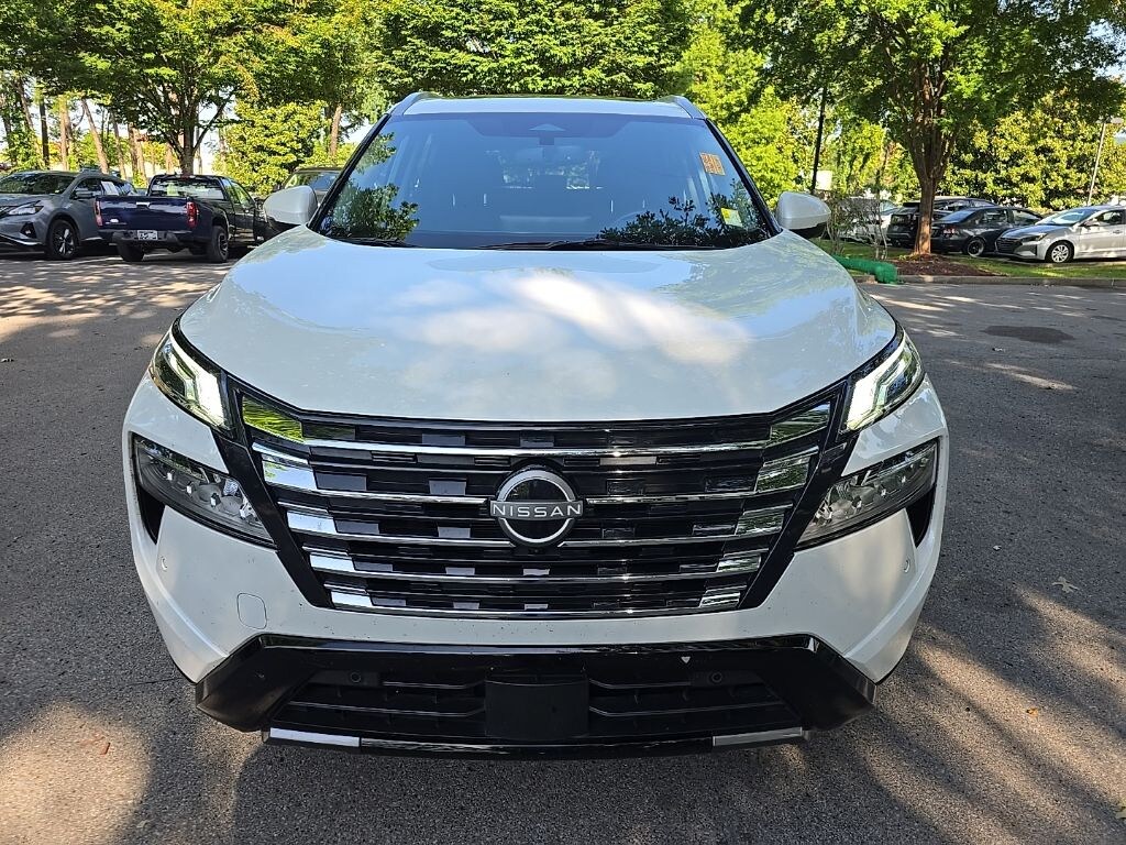 Used 2025 Nissan Rogue Platinum SUV