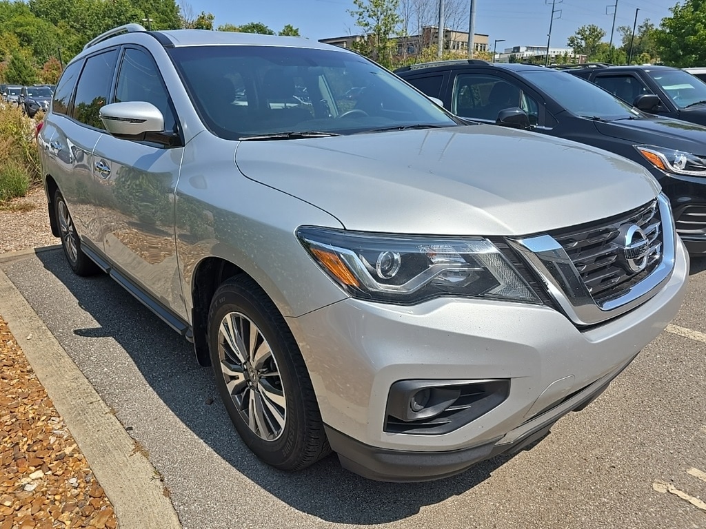 Used 2019 Nissan Pathfinder S with VIN 5N1DR2MN6KC602312 for sale in Franklin, TN