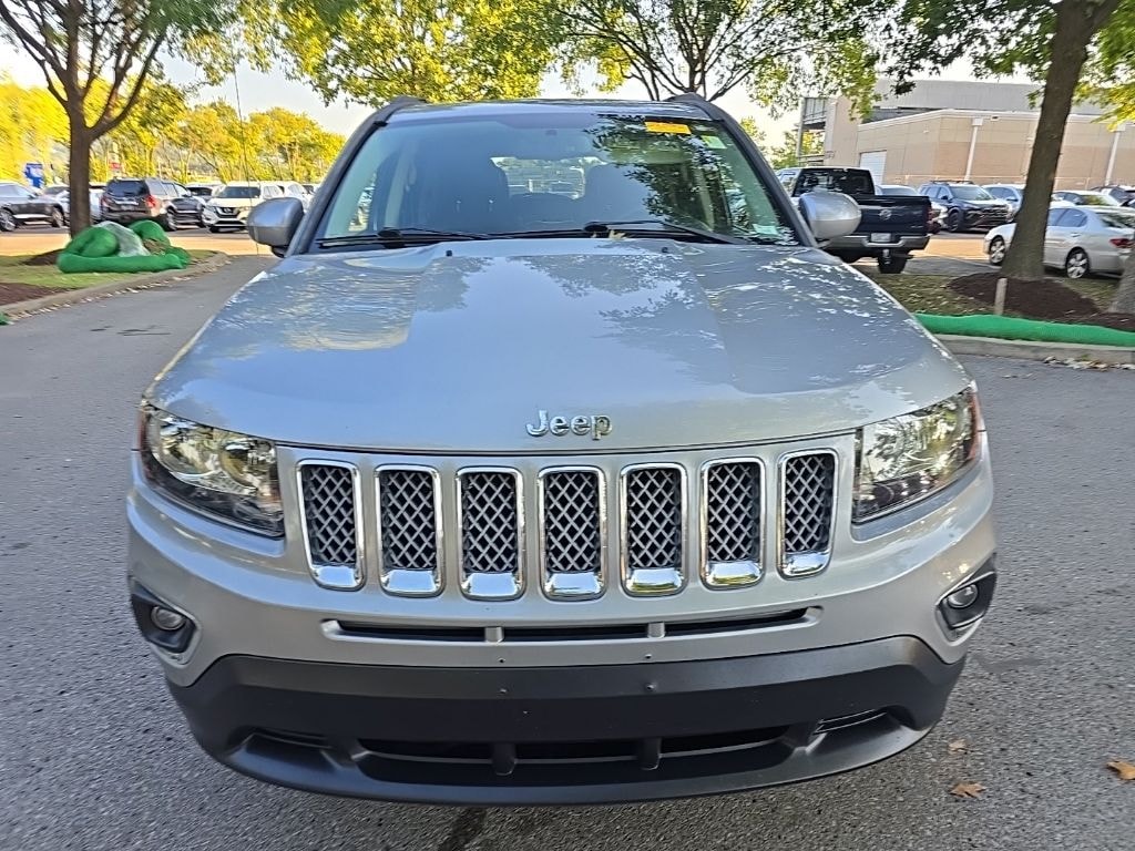 Used 2017 Jeep Compass Latitude FWD SUV