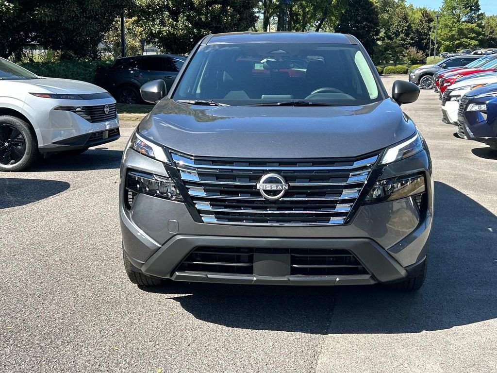 2026 Nissan Rogue S - Photo 2