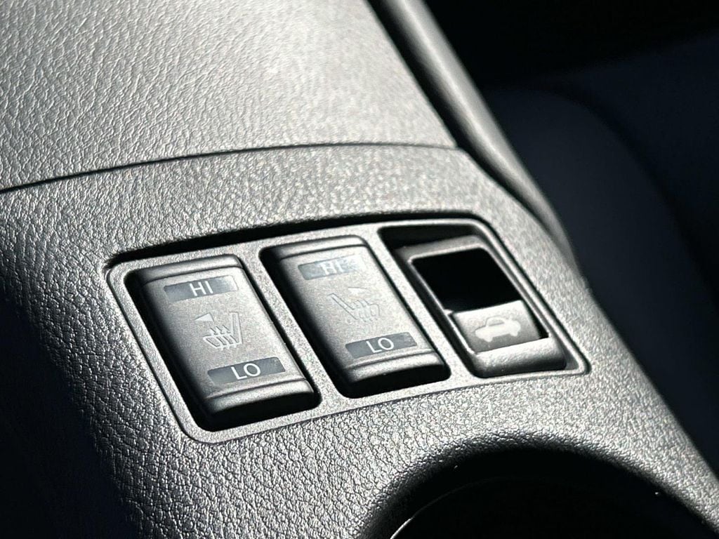 2025 Nissan Z Performance - Photo 29