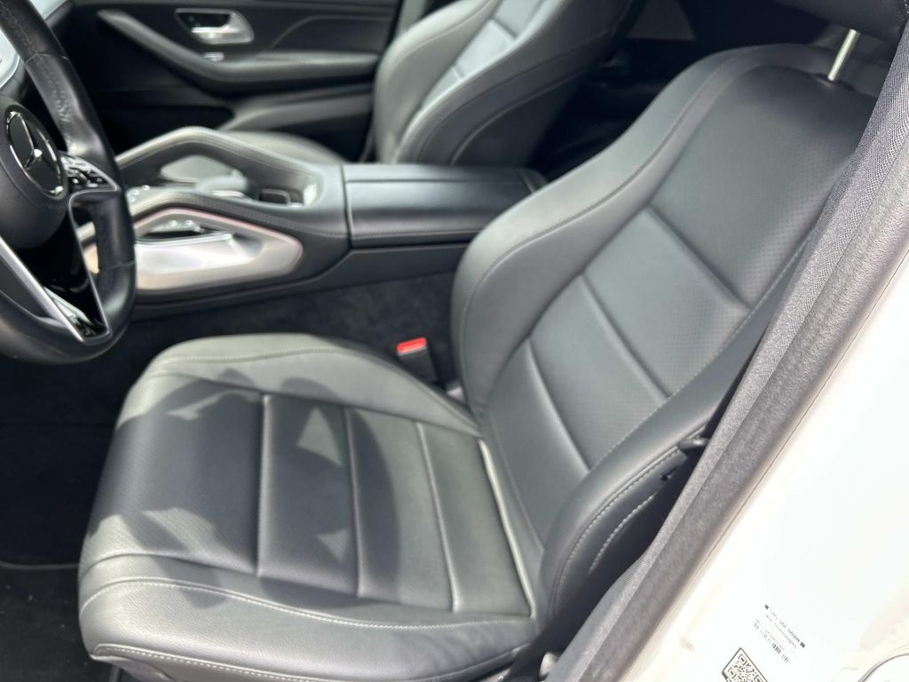 2024 Mercedes-Benz GLE GLE450E - Photo 17