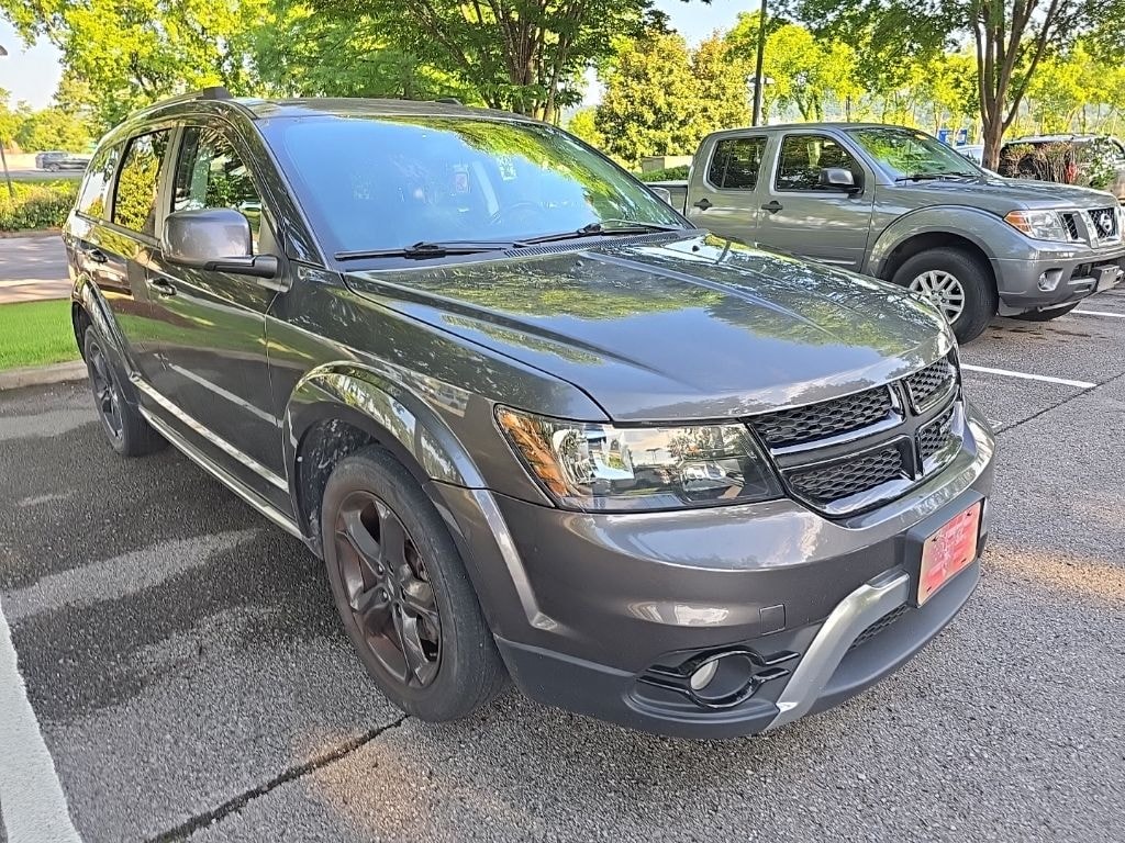 Used 2020 Dodge Journey Crossroad SUV